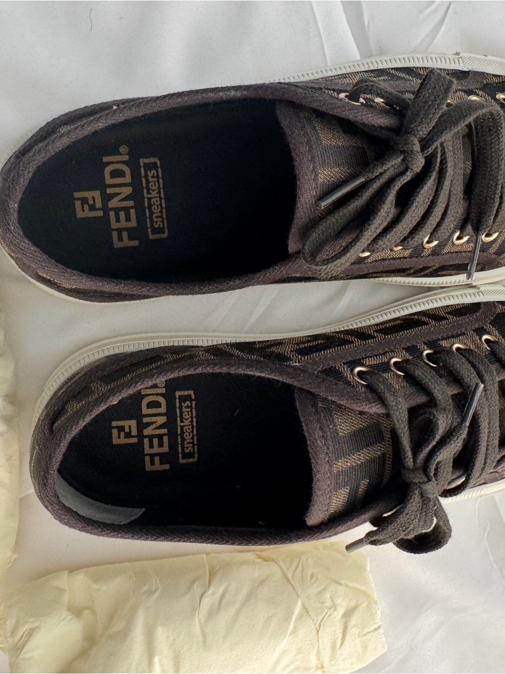 Fendi Brown & Cream Low-Top Logo Sneakers - Picture 4 of 5